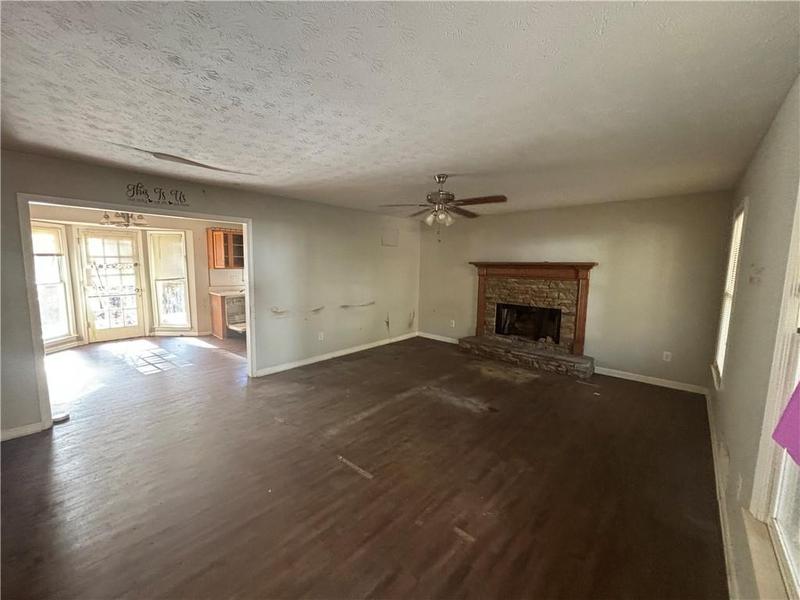Image for property 43 Oak Landing Circle, Douglasville, GA 30134