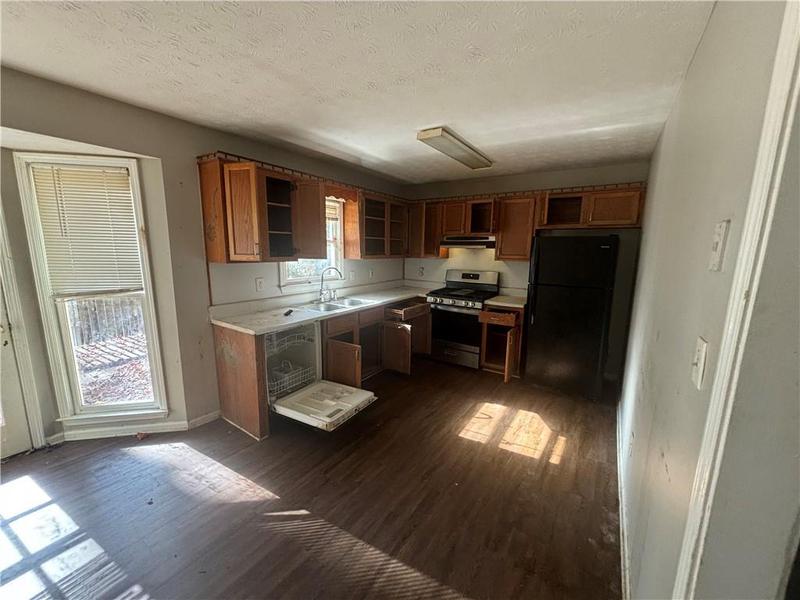 Image for property 43 Oak Landing Circle, Douglasville, GA 30134