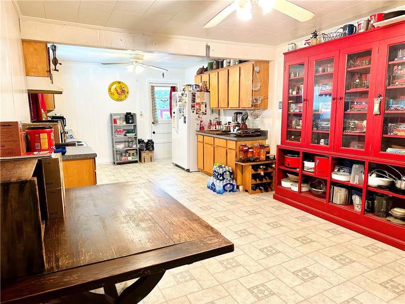Image for property 2582 White Sulphur Road, Gainesville, GA 30501