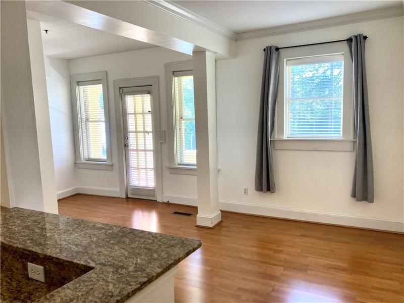 Image for property 2855 Peachtree Road 114, Atlanta, GA 30305