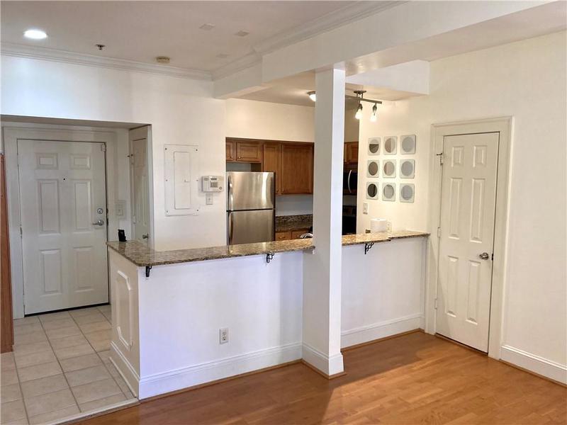 Image for property 2855 Peachtree Road 114, Atlanta, GA 30305