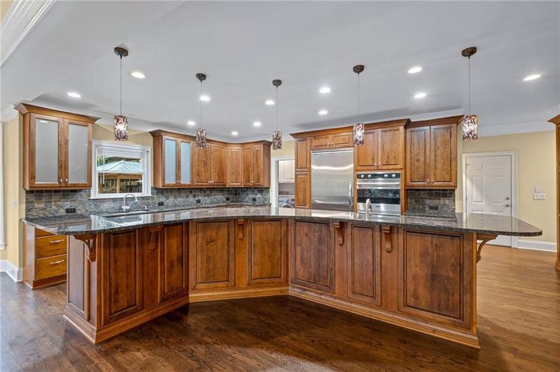 Image for property 710 Weybridge Place, Alpharetta, GA 30022