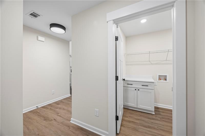 Image for property 561 Racetrack Road, Toccoa, GA 30577