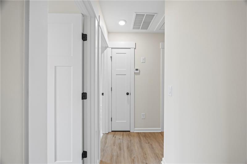 Image for property 561 Racetrack Road, Toccoa, GA 30577