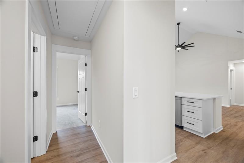 Image for property 561 Racetrack Road, Toccoa, GA 30577