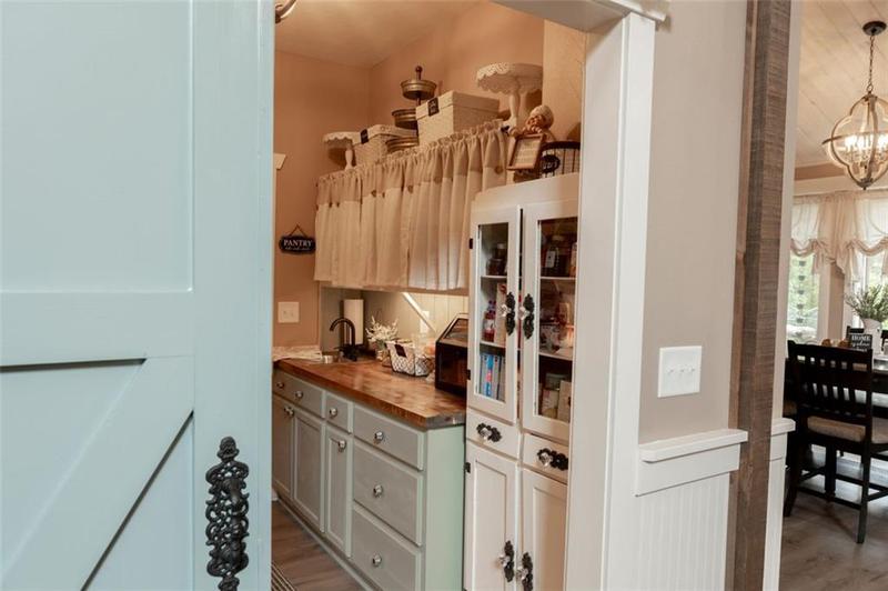 Image for property 67 STEPHENS Drive, Cleveland, GA 30528
