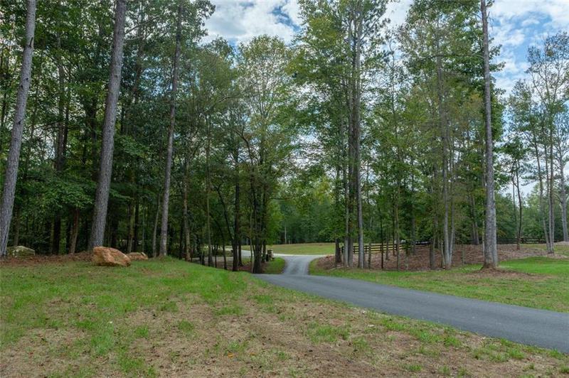 Image for property 67 STEPHENS Drive, Cleveland, GA 30528