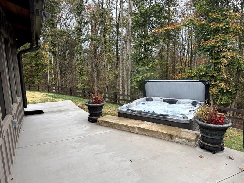 Image for property 67 STEPHENS Drive, Cleveland, GA 30528