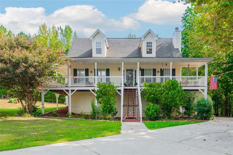 Image for property 39 Bent Creek Court, Dallas, GA 30157