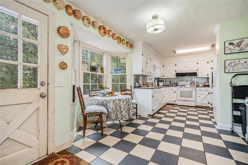 Image for property 1736 Pleasant Grove Road, Temple, GA 30179