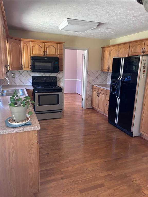 Image for property 618 ROCKBOROUGH Drive, Stone Mountain, GA 30083