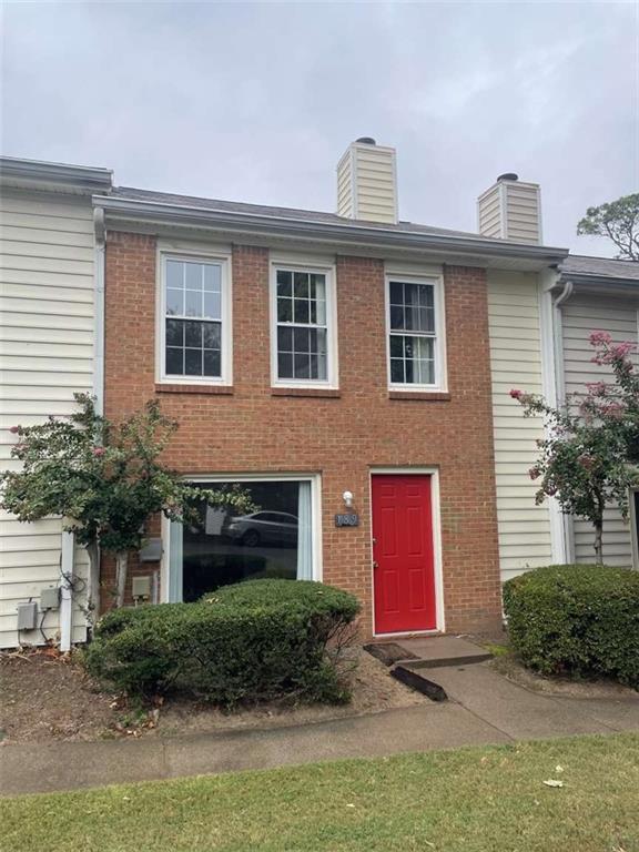 Image for property 189 High Creek Drive, Roswell, GA 30076