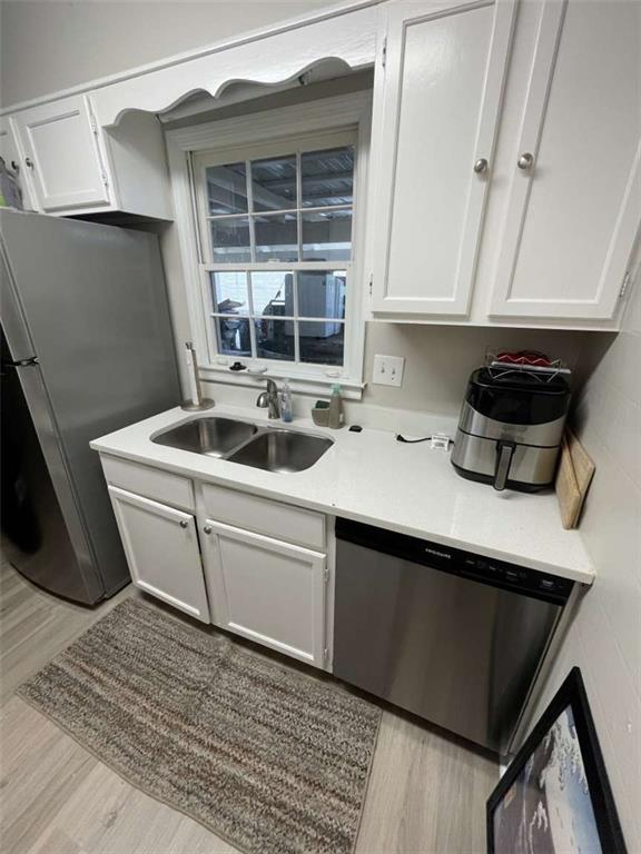 Image for property 189 High Creek Drive, Roswell, GA 30076