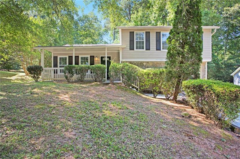 Image for property 5497 La Fleur Trail, Lithonia, GA 30038