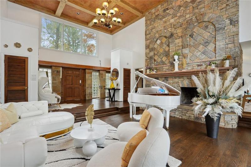 Image for property 2440 Emerald Drive, Jonesboro, GA 30236
