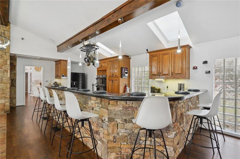 Image for property 2440 Emerald Drive, Jonesboro, GA 30236
