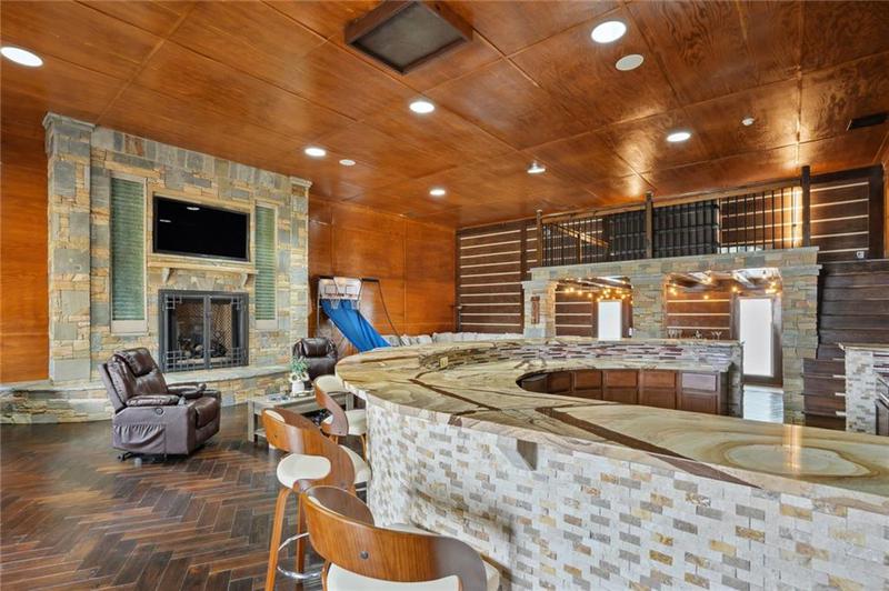 Image for property 2440 Emerald Drive, Jonesboro, GA 30236