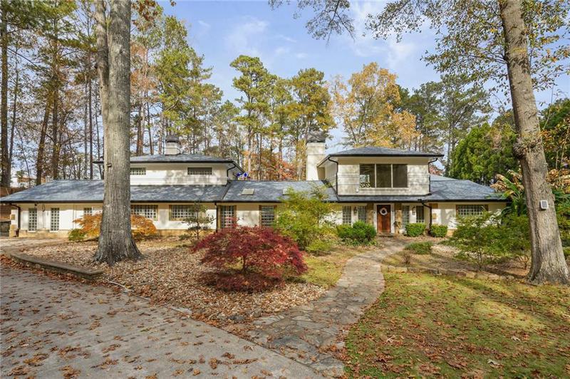 Image for property 2440 Emerald Drive, Jonesboro, GA 30236