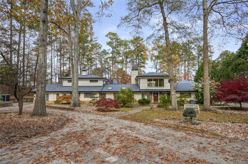 Image for property 2440 Emerald Drive, Jonesboro, GA 30236