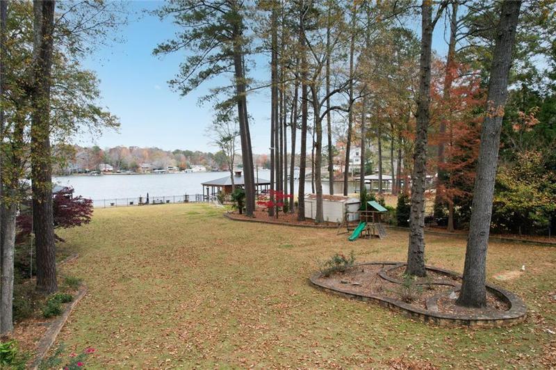 Image for property 2440 Emerald Drive, Jonesboro, GA 30236