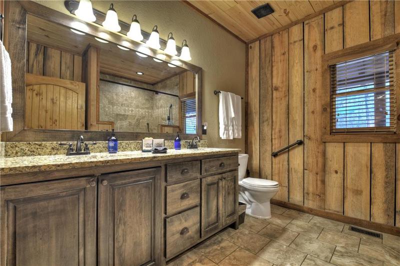 Image for property 904 Raccoon Road, Blue Ridge, GA 30513