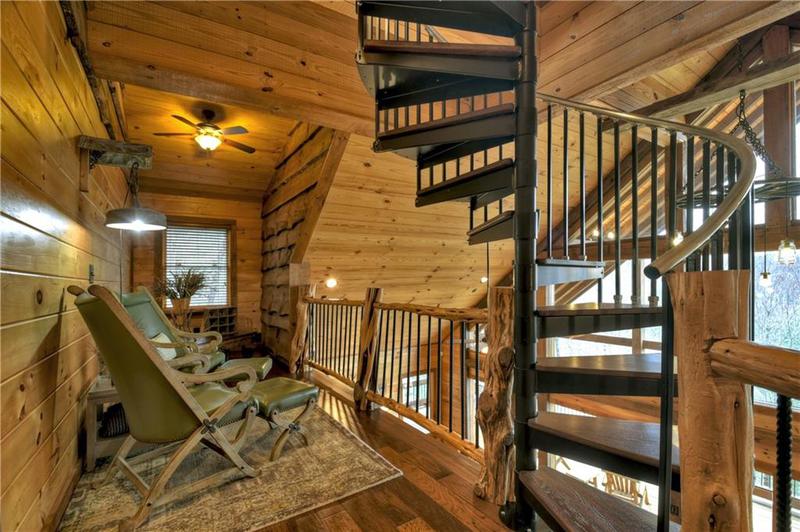 Image for property 904 Raccoon Road, Blue Ridge, GA 30513
