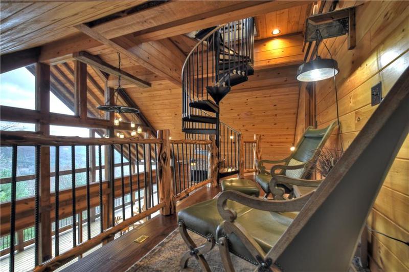 Image for property 904 Raccoon Road, Blue Ridge, GA 30513