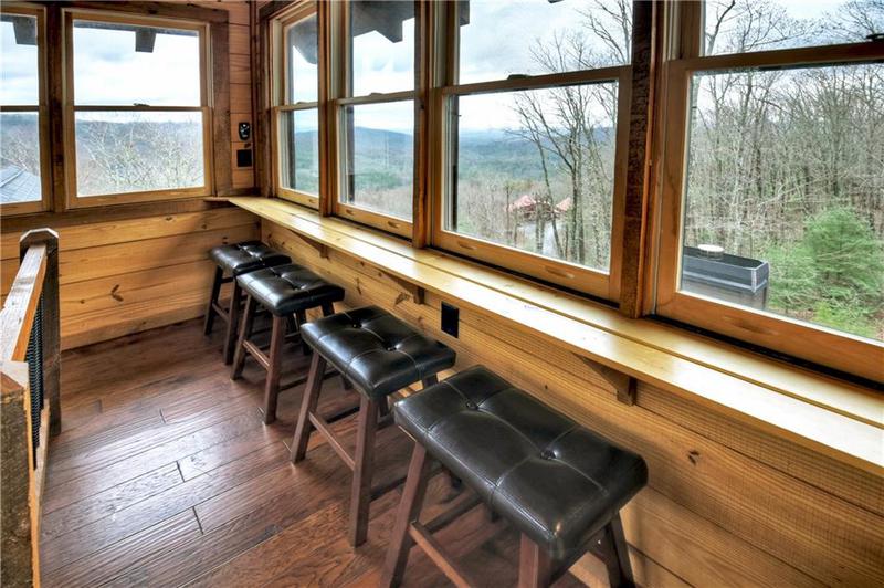 Image for property 904 Raccoon Road, Blue Ridge, GA 30513