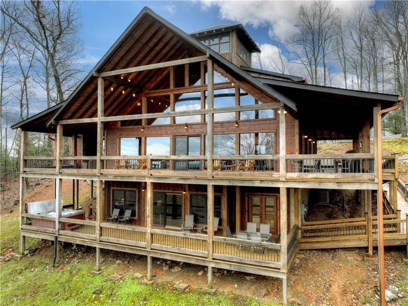 Image for property 904 Raccoon Road, Blue Ridge, GA 30513