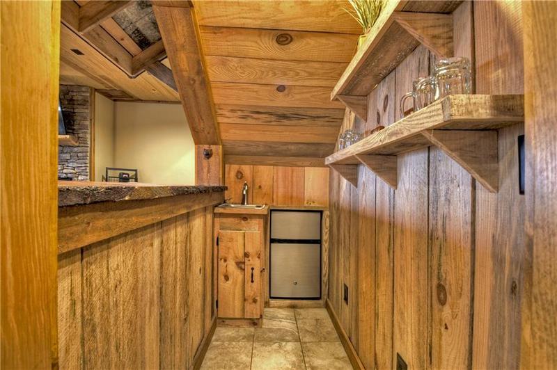 Image for property 904 Raccoon Road, Blue Ridge, GA 30513