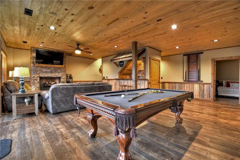 Image for property 904 Raccoon Road, Blue Ridge, GA 30513