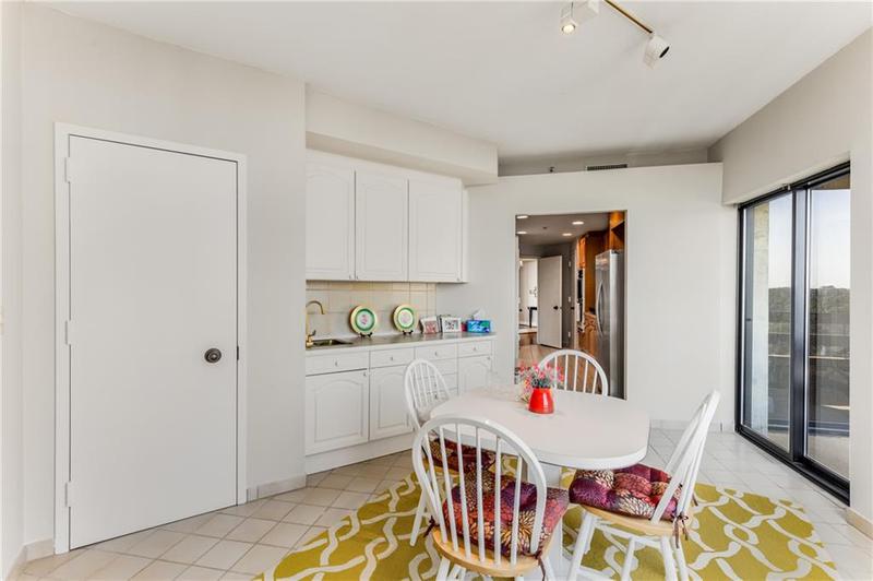 Image for property 2660 Peachtree Road 18G, Atlanta, GA 30305