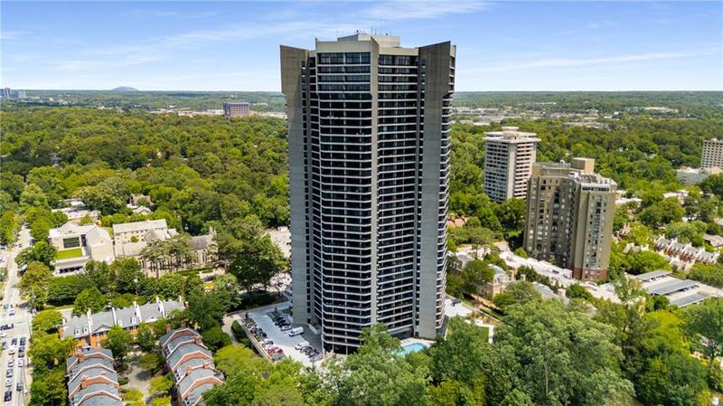 Image for property 2660 Peachtree Road 18G, Atlanta, GA 30305
