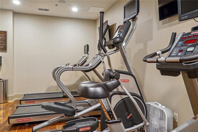 Image for property 2277 Peachtree Road 611, Atlanta, GA 30309