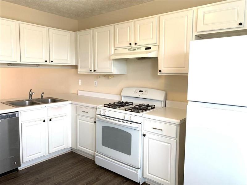 Image for property 1803 Barrington Overlook, Marietta, GA 30066