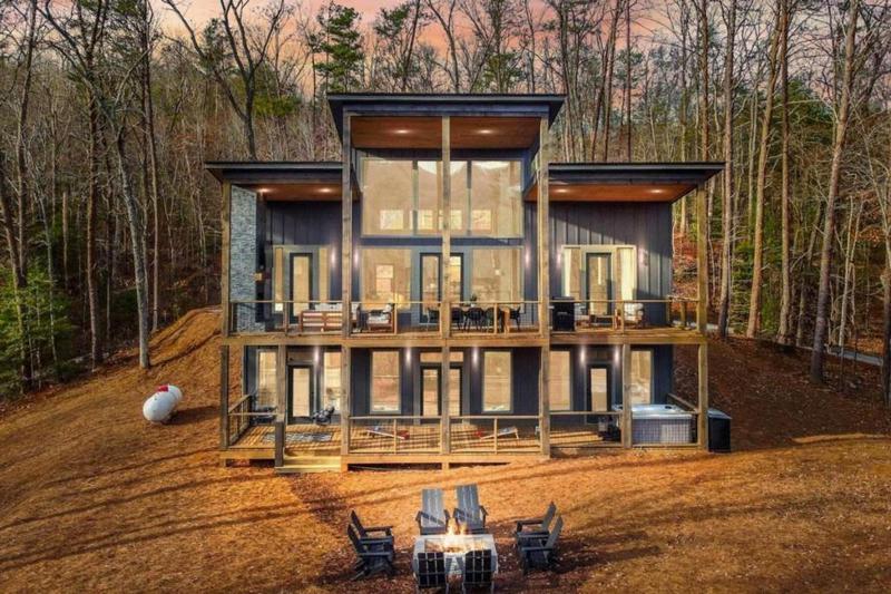 Image for property 650 Brittney Drive, Blue Ridge, GA 30513
