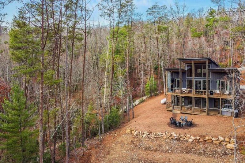 Image for property 650 Brittney Drive, Blue Ridge, GA 30513