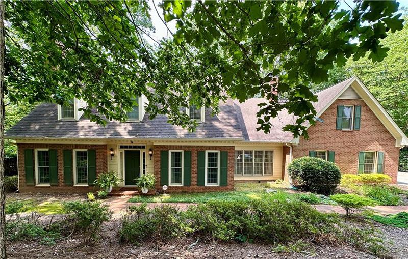 Image for property 335 Cameron Ridge Drive, Atlanta, GA 30328