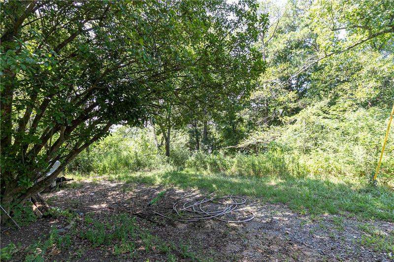 Image for property 5511 Edmondson Lane, Woodstock, GA 30188