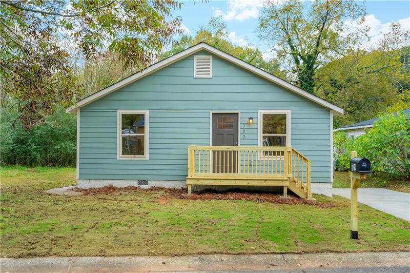 Image for property 722 Lacy Street, Monroe, GA 30655