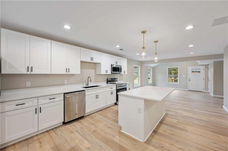 Image for property 722 Lacy Street, Monroe, GA 30655