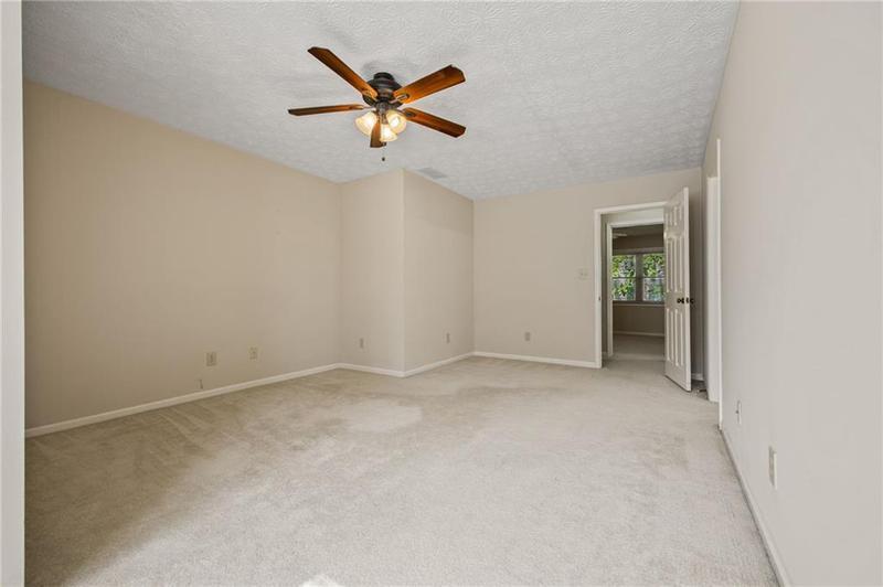Image for property 6 Dover Trail, Peachtree City, GA 30269