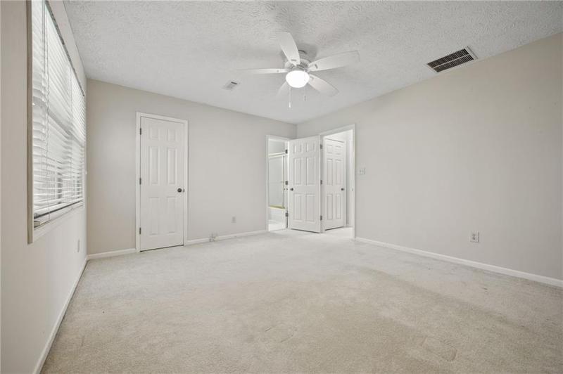 Image for property 6 Dover Trail, Peachtree City, GA 30269