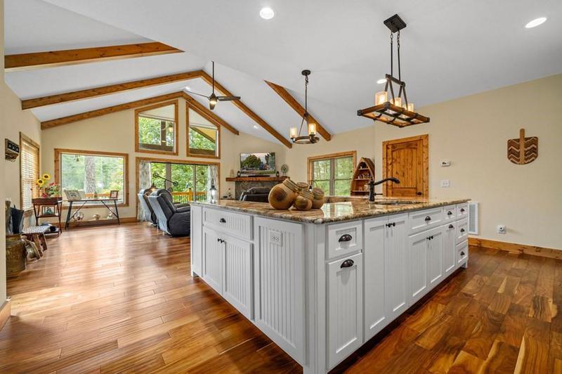 Image for property 292 Silver Fox Trail, Blue Ridge, GA 30513