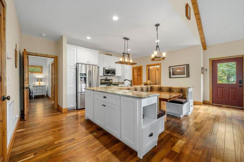 Image for property 292 Silver Fox Trail, Blue Ridge, GA 30513