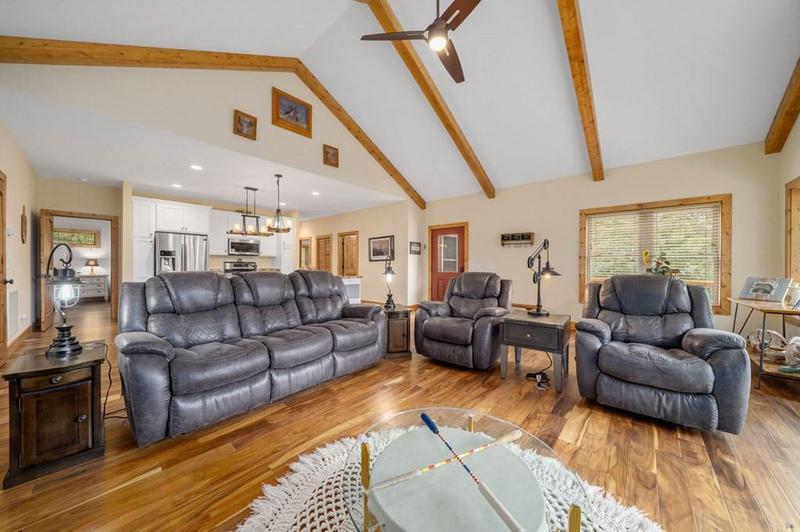 Image for property 292 Silver Fox Trail, Blue Ridge, GA 30513