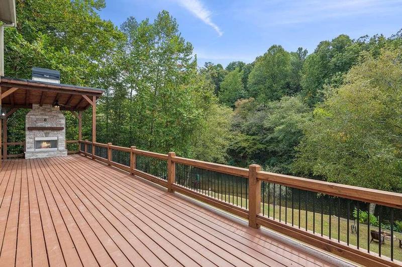 Image for property 105 Riveredge Drive, Ellijay, GA 30536
