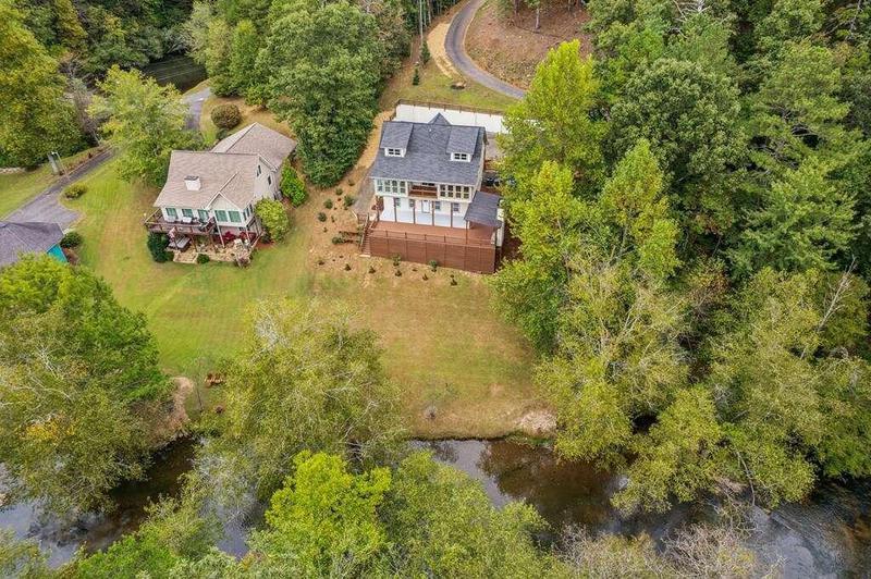 Image for property 105 Riveredge Drive, Ellijay, GA 30536