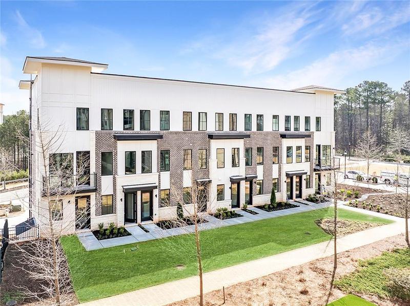 Image for property 7240 Summit Place, Alpharetta, GA 30009