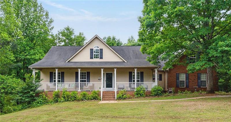 Image for property 418 Whisper Wood Way, Locust Grove, GA 30248